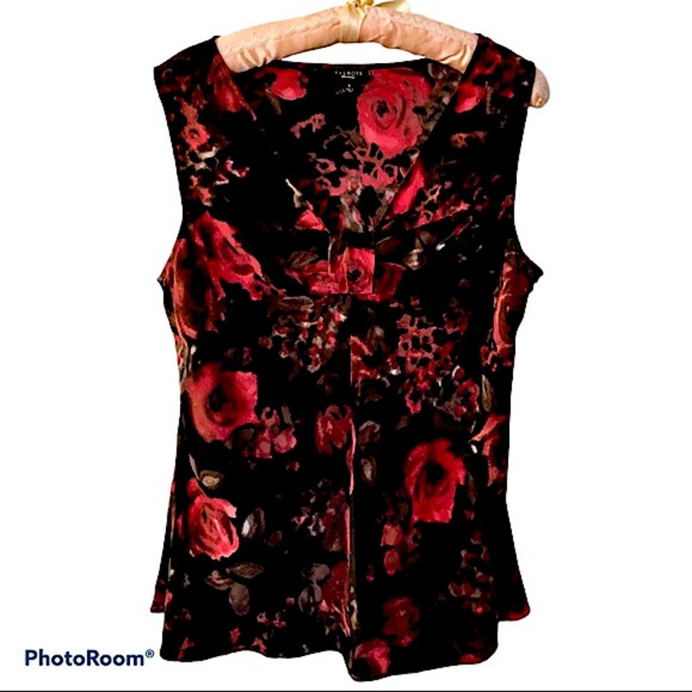 Cute! Talbots Silk sleeveless top